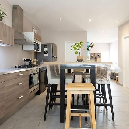 Charmant Logement De Qualite - Centre Ville De Мийо Экстерьер фото