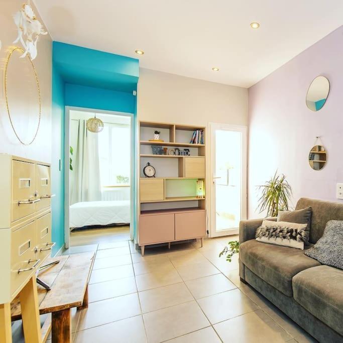 Charmant Logement De Qualite - Centre Ville De Мийо Экстерьер фото